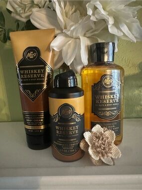 Bath & Body Works Whiskey Reserve Bath & Body Set - Brown, Gold, Black